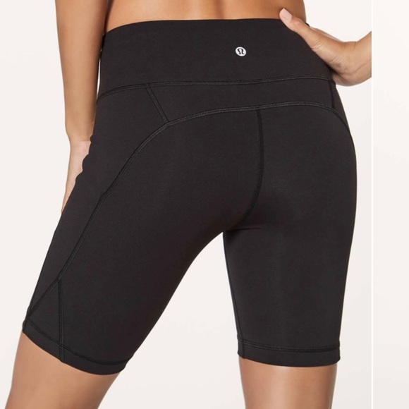 Lululemon Sweat Your Heart Out Short Black 8” size 8 - Picture 1 of 9